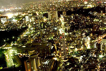 ヘリコプターで東京上空をクルージング　プロポーズイメージ写真