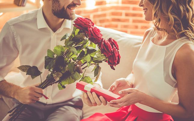 プロポーズでプレゼントしたい！想いが伝わる素敵なギフト