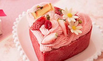 ハートのケーキ ハートがモチーフの可愛いケーキ Happy Birthday