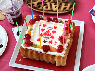 ピクトケーキ お気に入り写真でケーキが作れる サプライズな誕生日ケーキ Happy Birthday Project