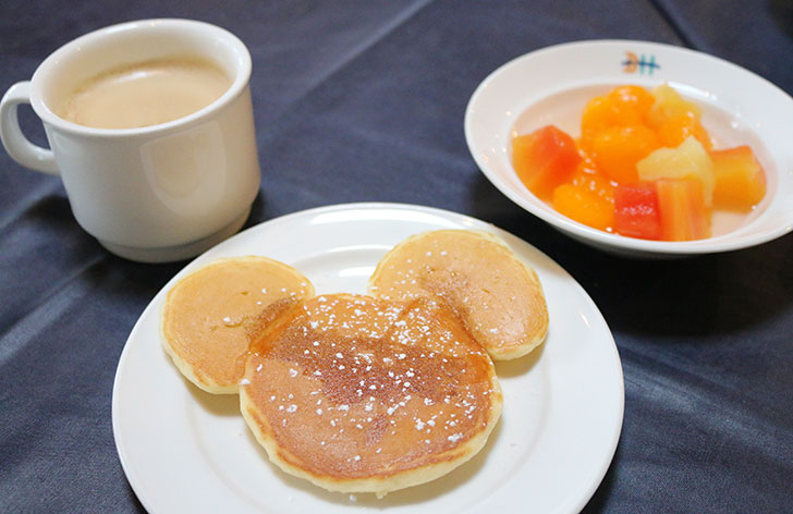 ブルーベリーヒル勝浦　ミッキーのパンケーキ