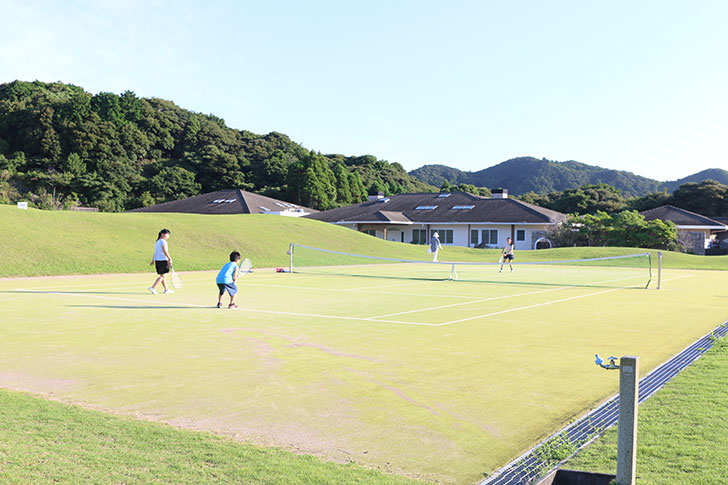 ブルーベリーヒル勝浦　テニスコート