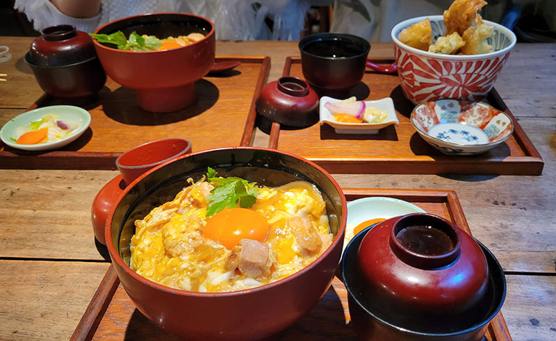 焼鳥 たまや 吉祥寺　ランチ料理