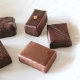フランス最優秀ショコラティエ15人の1人に選ばれた『アンリ・ルルー』のチョコレートを食べてみた!