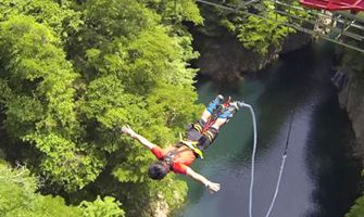 日本全国の遊び、デート、体験を探せて予約できる！