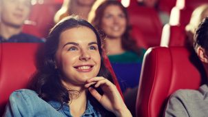 映画館で映画を割引料金で安く見るための割引早見表