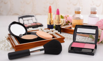 化粧品　女友達からもらって嬉しかったプレゼント