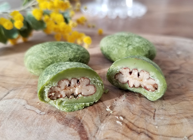 サロンドロワイヤル　ピーカンナッツチョコレート　抹茶ピーカンナッツ