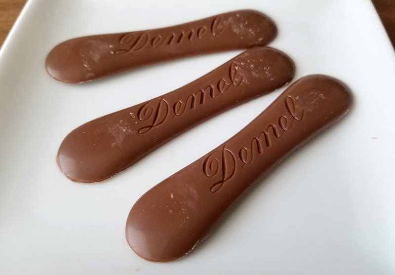 デメル（DEMEL）ソリッドチョコ 猫ラベル・ミルクを食べてみた感想