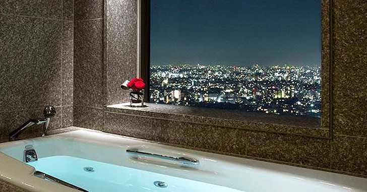 48位｜セルリアンタワー東急ホテル　夜景がキレイなホテルランキング