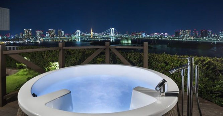 73位｜ヒルトン東京お台場　夜景がキレイなホテルランキング