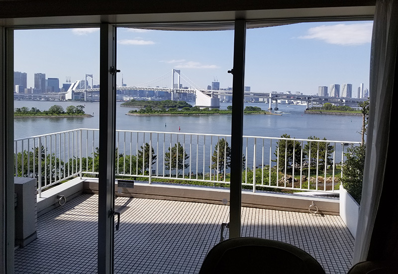 ヒルトン東京お台場から見える昼間の景色