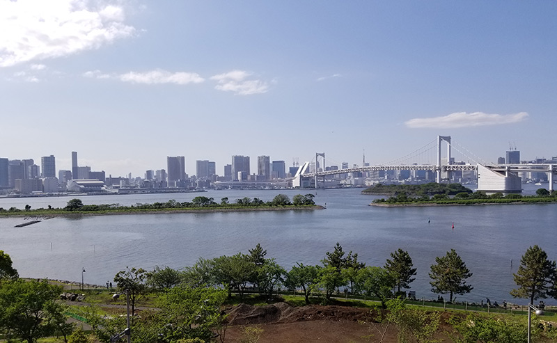 ヒルトン東京お台場から見える昼間の景色