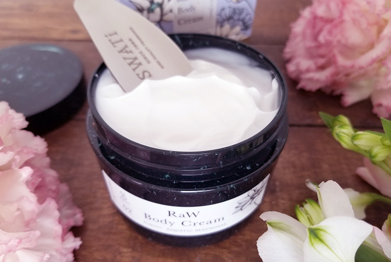 SWATiの人気ボディケアシリーズ「MARBLE label」のRaw body Cream