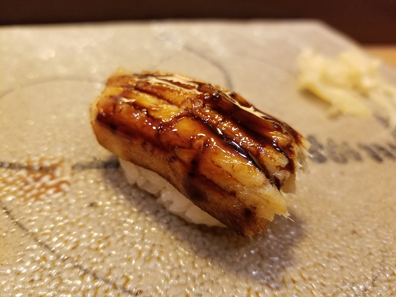 銀座で人気の高級寿司店「すし家 一柳」で食べたランチ　穴子