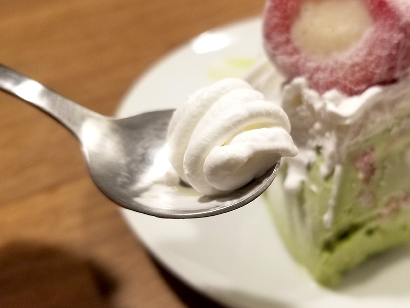 伊藤久右衛門のクリスマスケーキ　いちご抹茶アイスケーキ・プレミアム