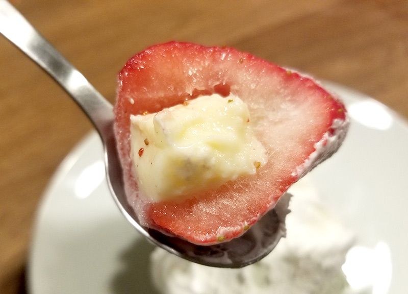 伊藤久右衛門のクリスマスケーキ　いちご抹茶アイスケーキ・プレミアム