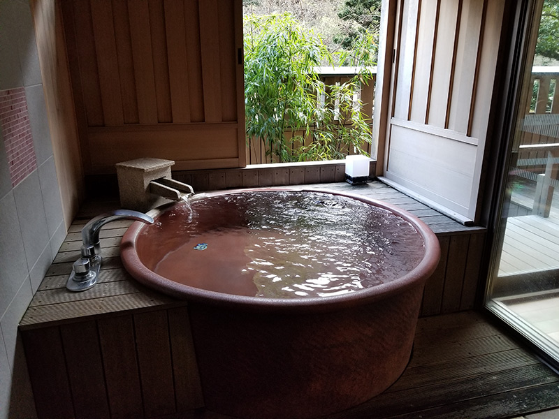 内風呂　箱根湯本「ホテルおかだ」露天風呂付き客室「紅藤」に泊まってみた感想