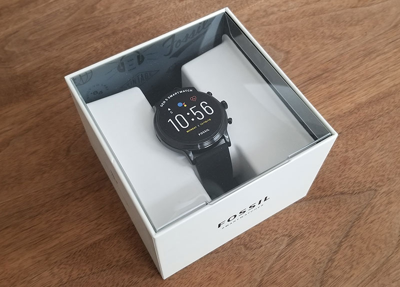 FOSSIL スマートウォッチ THE CARLYLE HR 感想 レビュー