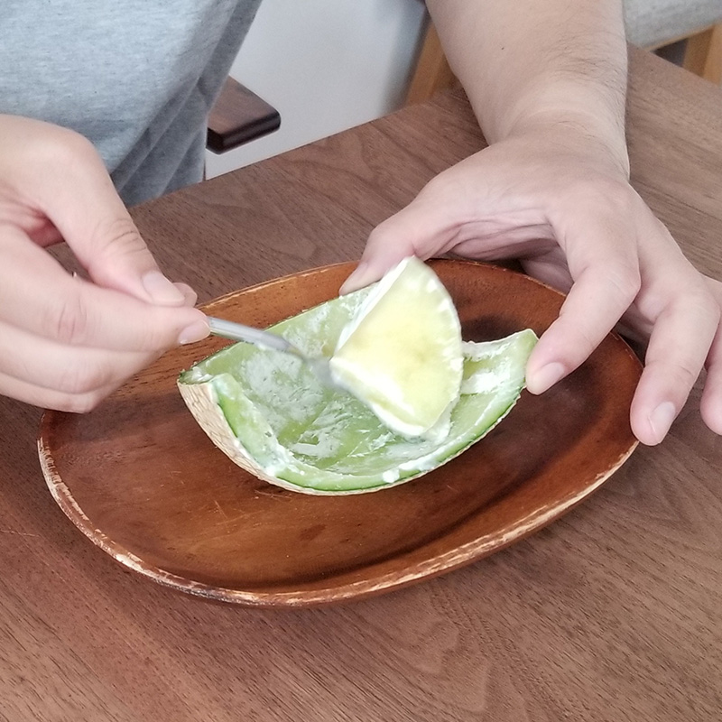 丸ごとメロンケーキを食べた感想