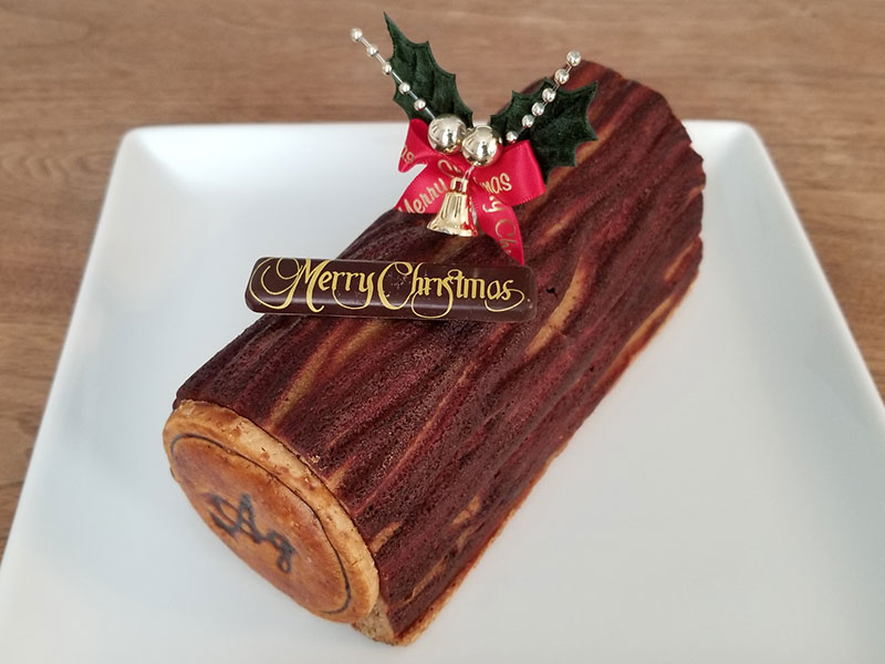 アグネスペストリーブティックのクリスマス焼菓子「ケーク・ビッシュ・ド・ノエル」