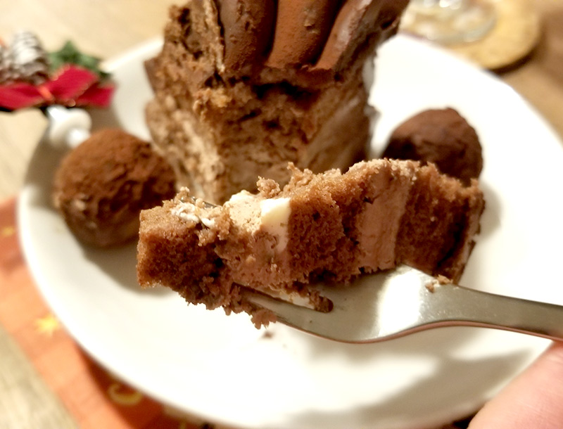 高島屋の通販クリスマスケーキで人気の「Les Sens ノエルド・ショコラ」食べた感想