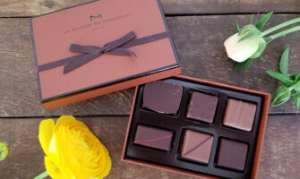 フランスの最高峰チョコブランド「ラ・メゾン・ド・ショコラ アタンション 6粒入」を食べた感想