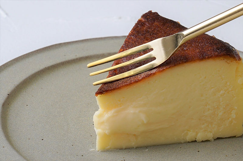 “金澤スパニッシュ”の大人気レストラン【respiracion】 が手掛ける至高のバスクチーズケーキ