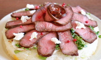 ひな祭りのお祝いに！ローストビーフの洋風ちらし寿司ケーキ