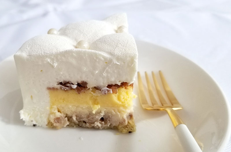 ルワンジュ東京の真っ白なチーズケーキ「マトラッセブラン」お取り寄せ・食べた感想・レビュー・口コミ