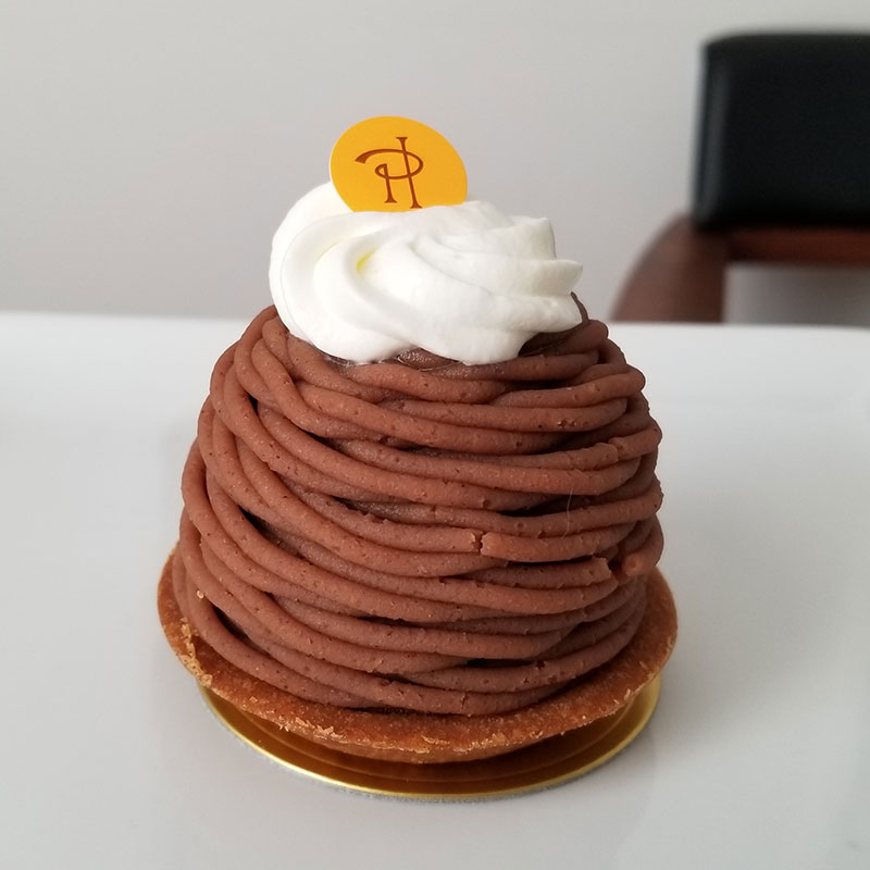 モンブラン ア マ ファッソン　ピエールエルメの生ケーキ