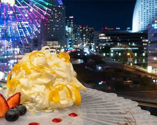 1.みなとみらいの夜景を一望できる、開放的なロケーション