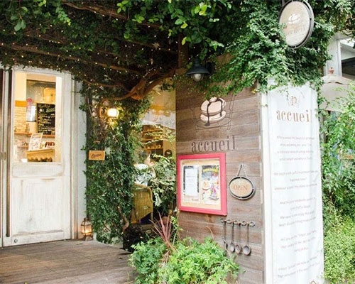 cafe accueil(カフェ アクイーユ) お店の入り口