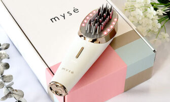 今話題のブラシ型美顔器「ミーゼ スカルプリフト」