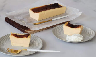 UNI COFFEE ROASTERY「生クリームつき なめらかバスチー」