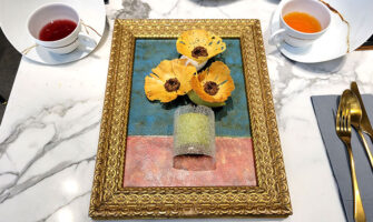 美術館のような銀座のカフェ「LOUANGE TOKYO Le Musee」でアートなスイーツ「ヴァン・ゴッホ」を食べた！