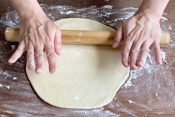 マルゲリータとバナナナッツピザの作り方-3