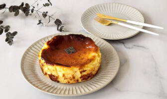 tassyの「とろけるバスクチーズケーキ」