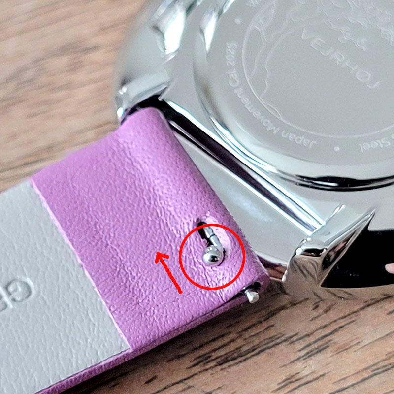 ストラップ付け替え方法｜「桜の木」を使ったヴェアホイの腕時計「SAKURA」をレビュー