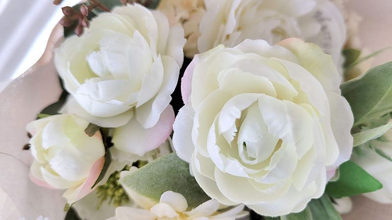 ホワイトローズ　メリアルームメン　12本の白い花束(ホワイトダズンフラワー)　レビュー　口コミ　評価