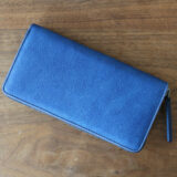 天然本藍染革が美しい！Bluestone（ブルーストーン）スクモレザーラウンドジップ長財布