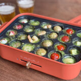 【BRUNOレシピ】たこ焼きプレートで簡単一口おつまみ!魚介と野菜のエスカルゴ風のレシピ・作り方